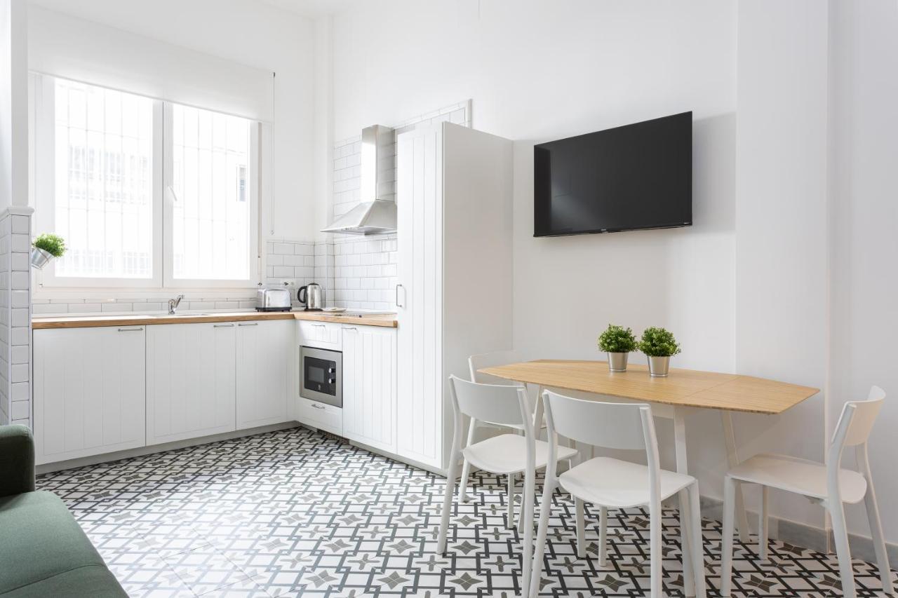 Holidays2Malaga Picasuss Loft New Built Close Huelin Beach And Promenade Eksteriør bilde