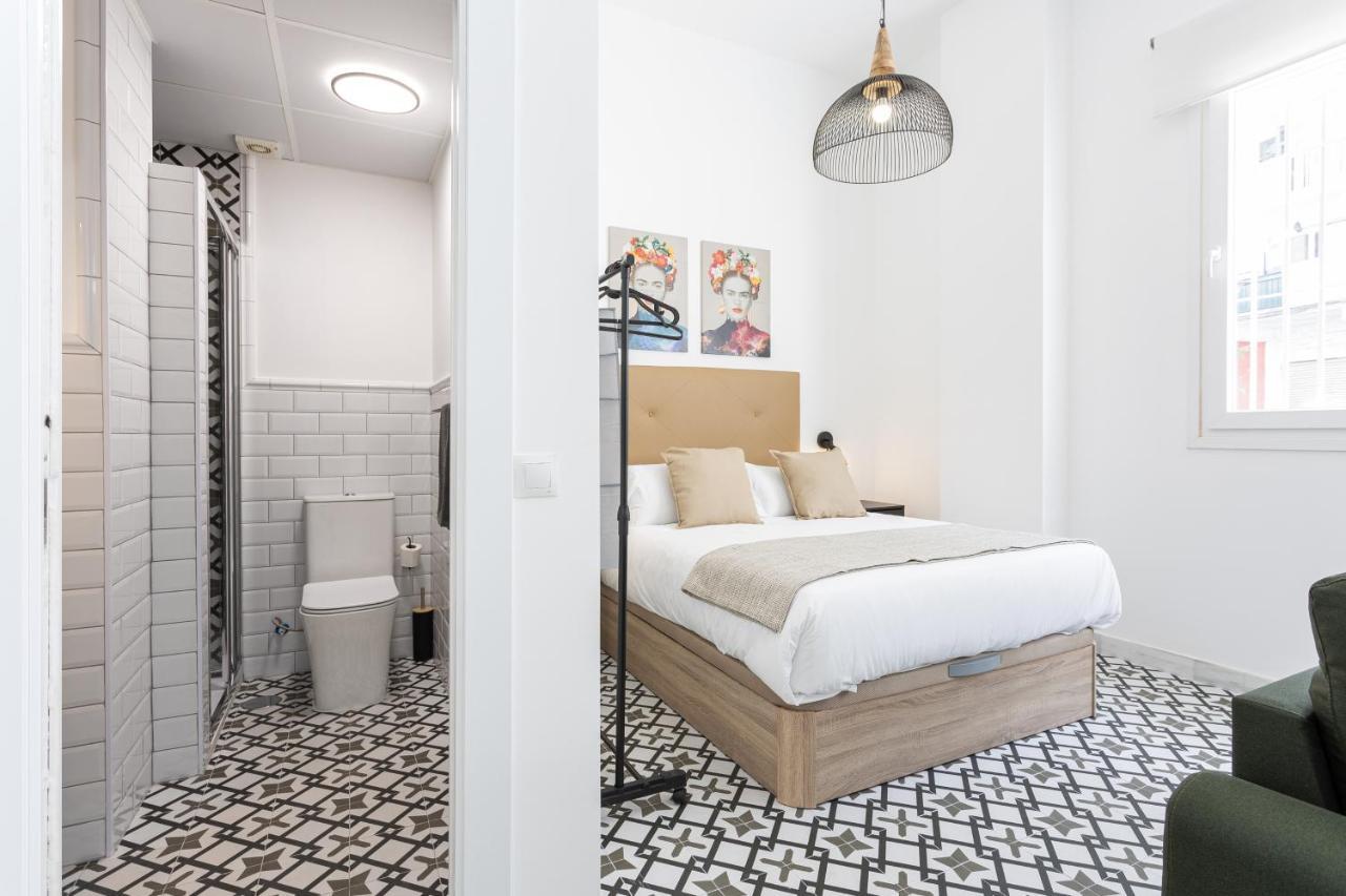 Holidays2Malaga Picasuss Loft New Built Close Huelin Beach And Promenade Eksteriør bilde