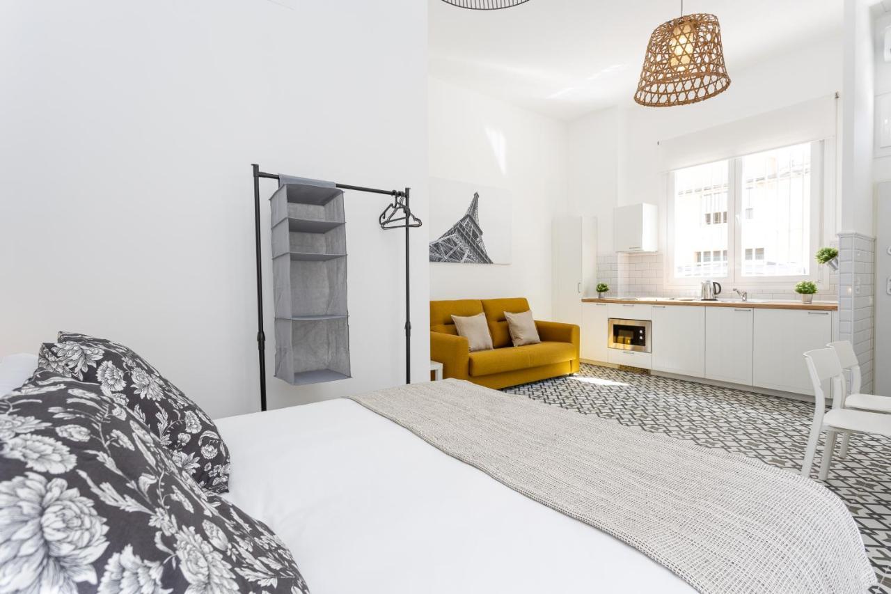 Holidays2Malaga Picasuss Loft New Built Close Huelin Beach And Promenade Eksteriør bilde