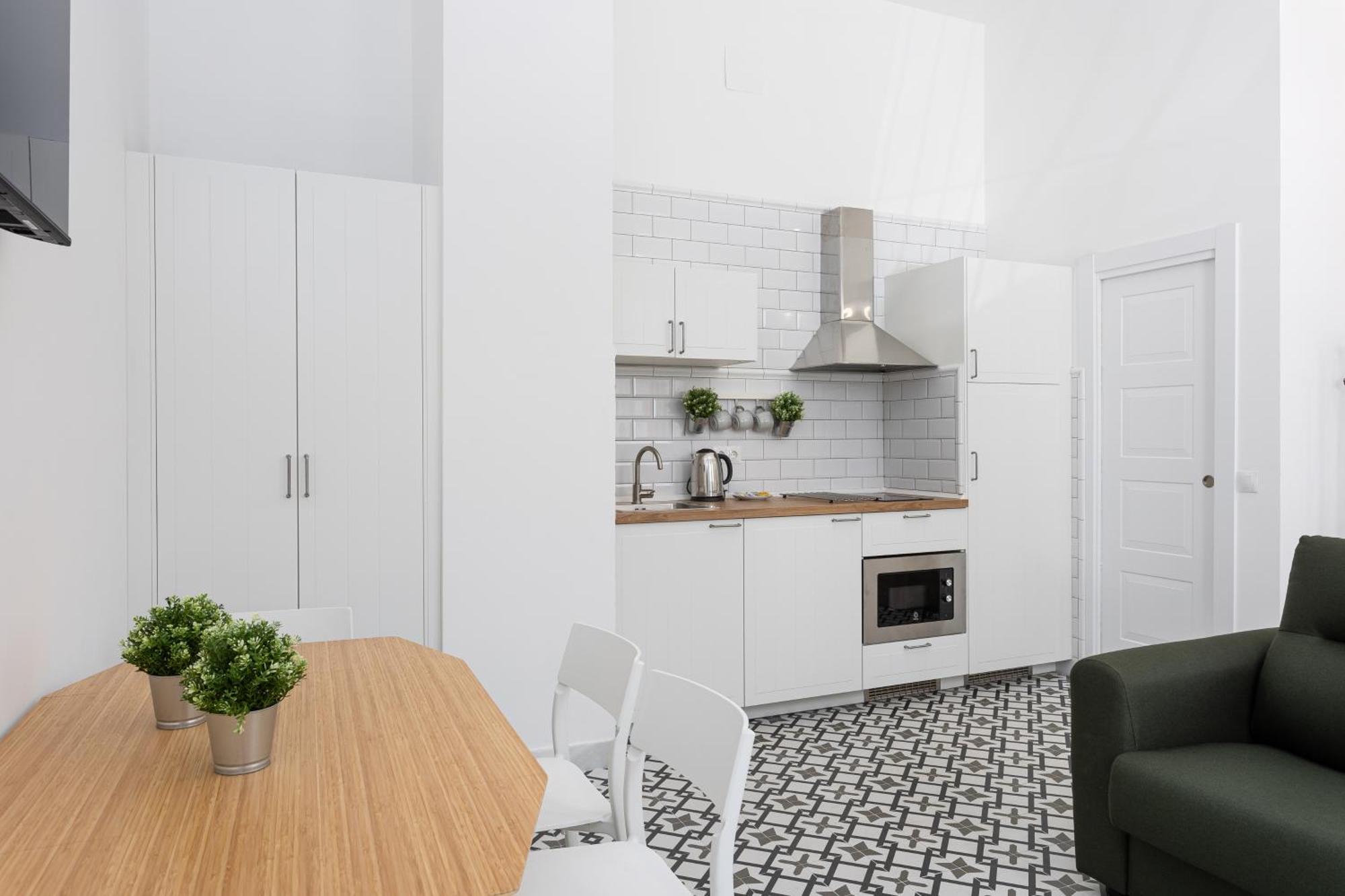 Holidays2Malaga Picasuss Loft New Built Close Huelin Beach And Promenade Eksteriør bilde